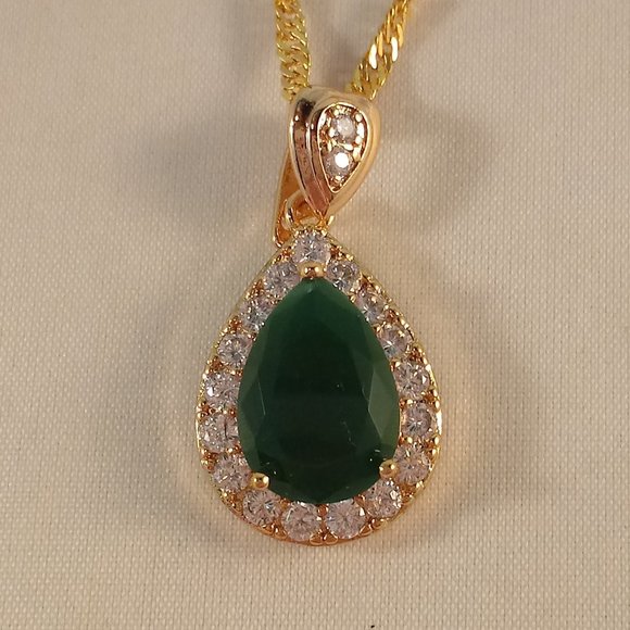18K Yellow Gold Filled Jade Green Diamond Zircon Pendant Necklace Gorgeous Gift - Picture 2 of 4